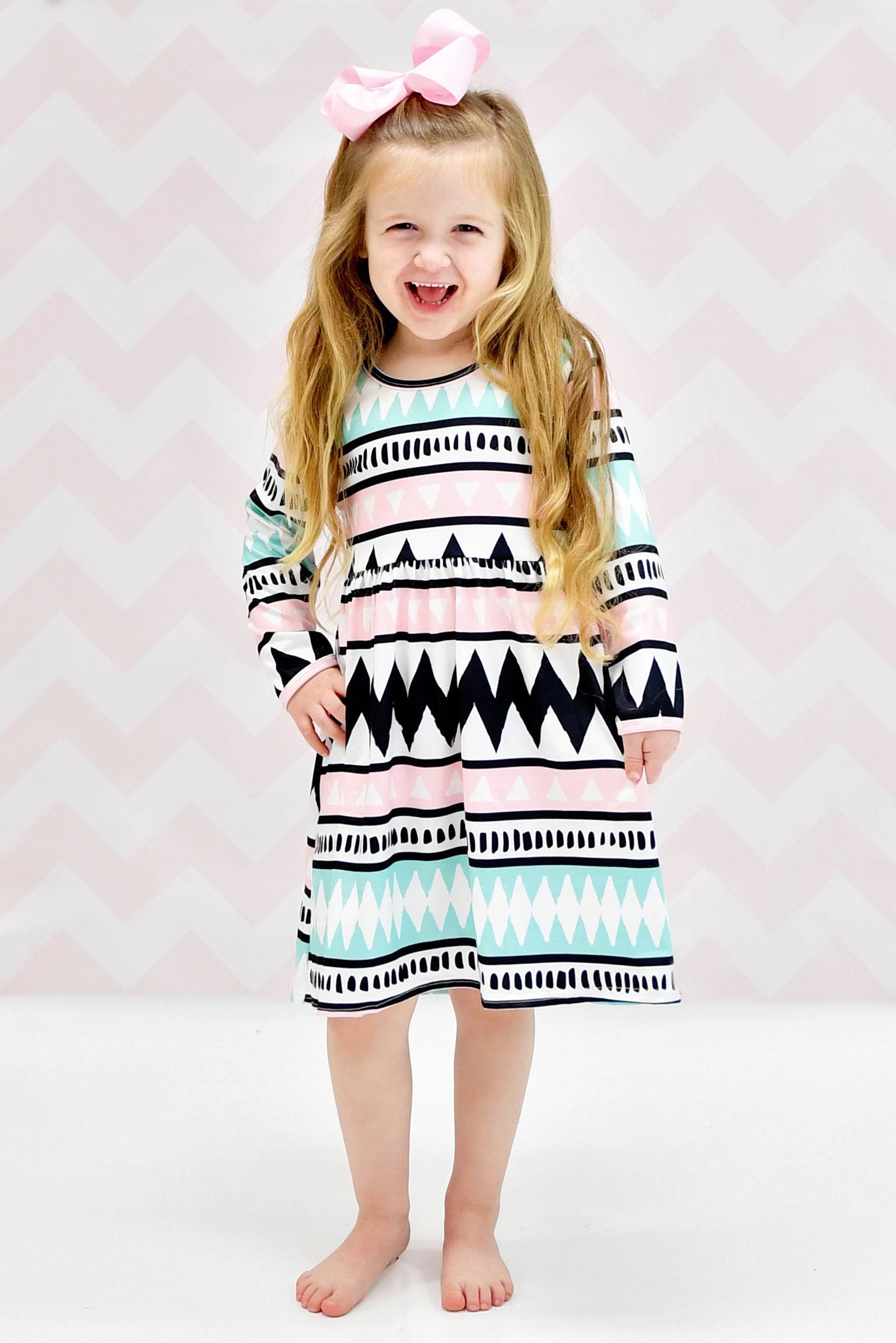 The 80s Called Long Sleeve Milk Silk Dress 12-18 Month The 80s Called Long Sleeve Milk Silk Dress 12-18 Month